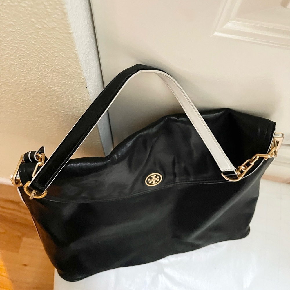 Authentic Tory Burch Lambskin leather hobo bag - Picture 14 of 16